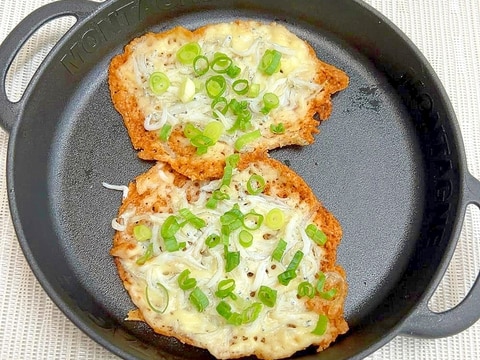 おつまみにピッタリ!しらすのチーズせんべい
